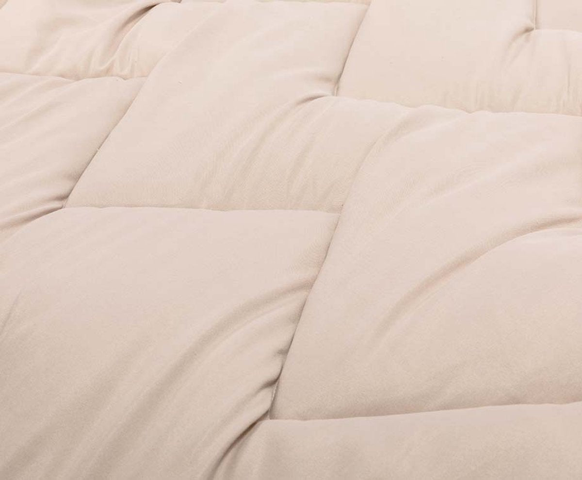 Dreamswan Dubbelzijdig Dekbed zonder Overtrek - 240x200cm - Taupe - Wasbaar Dekbed - Hoesloos Dekbed - Tweepersoons Dekbed