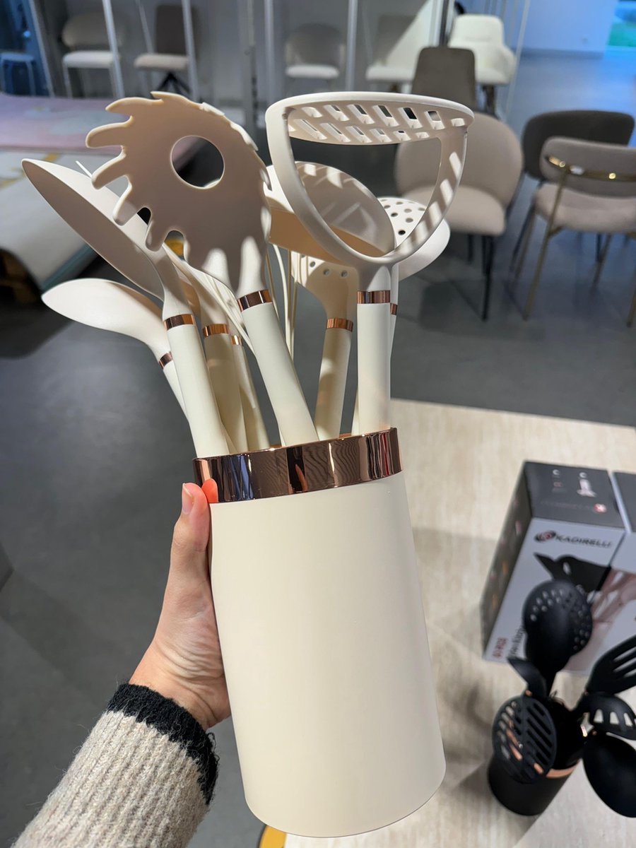 Kadirelli Kitchen Utensil Set 10-piece with Holder - Kitchen Utensil Set - Beige / Rose Gold