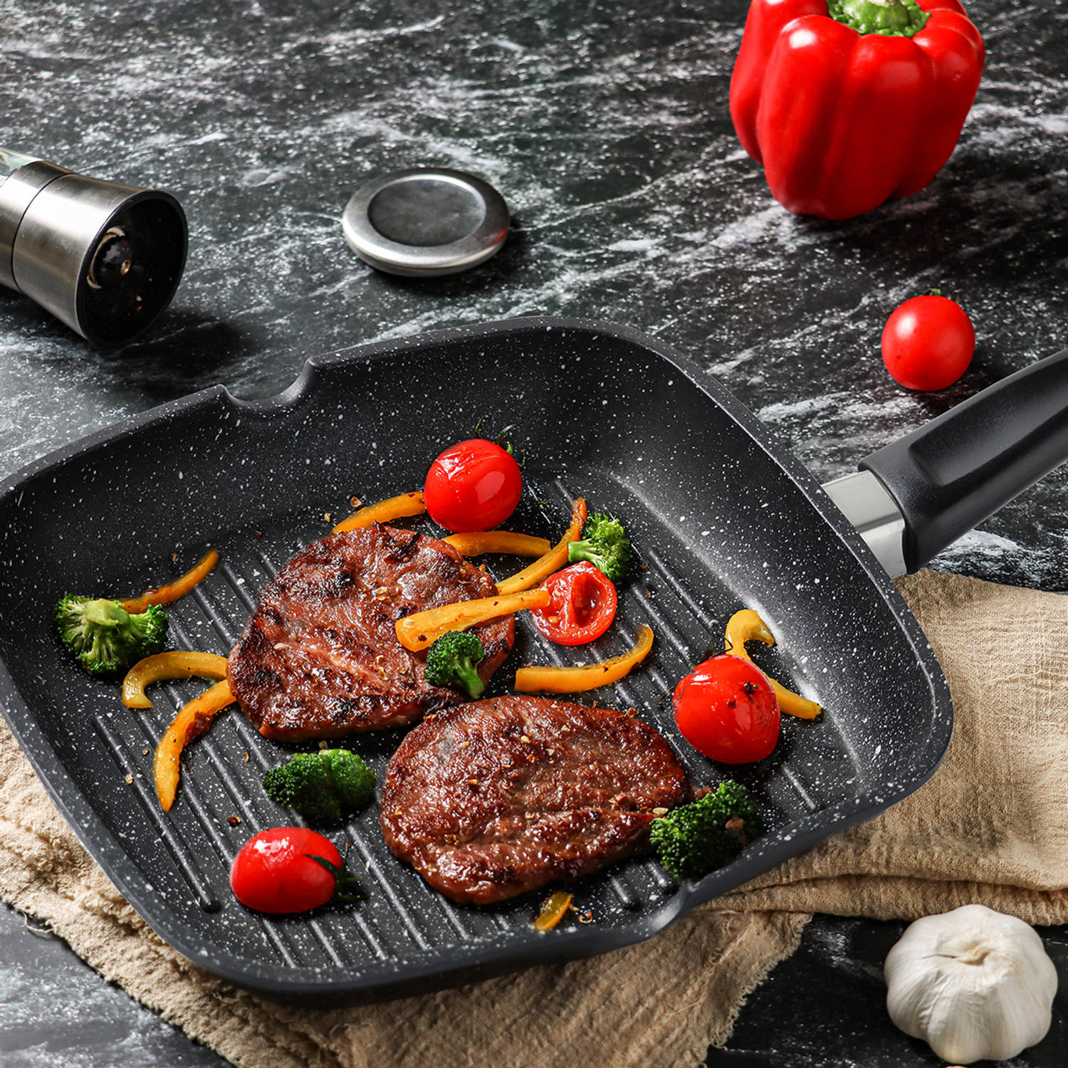 Cheffinger Grillpfanne – 28 cm – Schwarz – Induktion