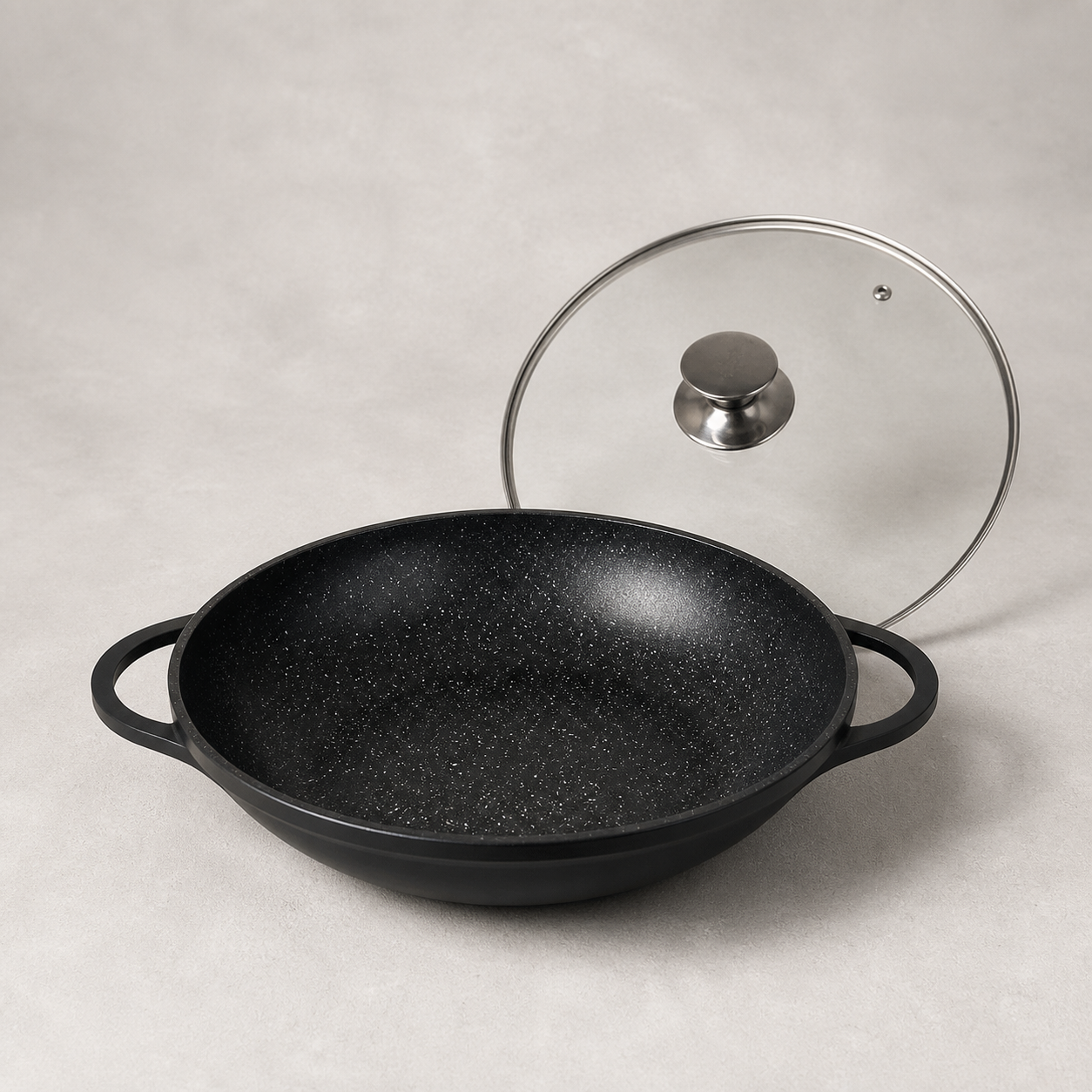 Cheffinger Wokpfanne mit Deckel - 40cm - Schwarz - Induktion - XXL Wok-Pfanne