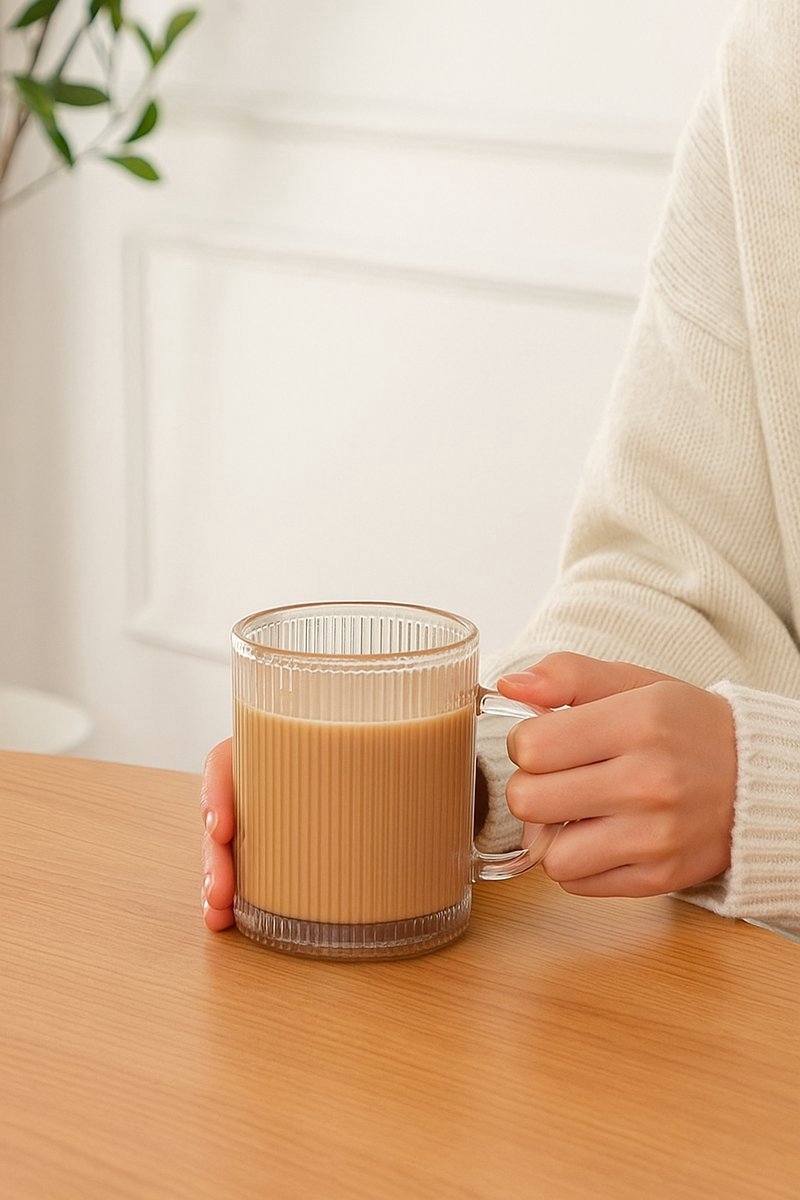 Almina Forte - Geribbelde Theeglazen met Oortje - Set van 6 - Waterglazen - 360ml - Sapglazen - TEKZEN