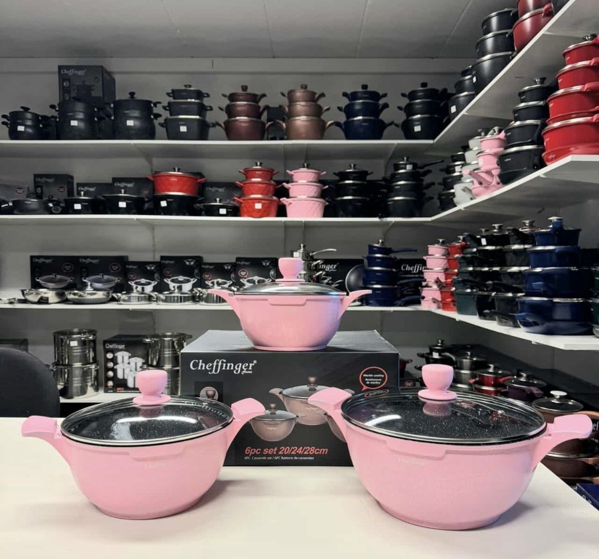 Cheffinger Pannenset - Crocodile Line - 6 - delig - 20, 24 & 28cm - Roze - TEKZEN