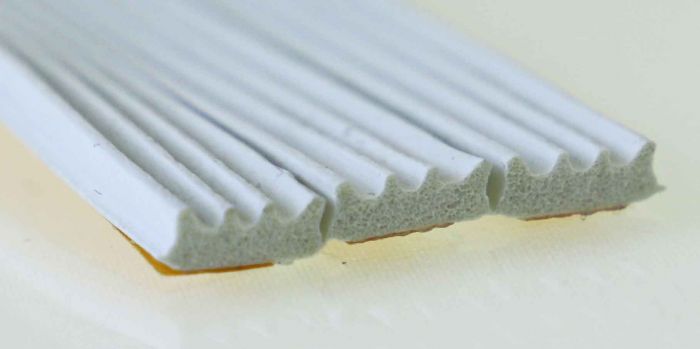 Maclean Zelfklevend Tochtband E - Profiel - Wit - 9mm x 4mm x 7,5m - Tochtstrip - TEKZEN