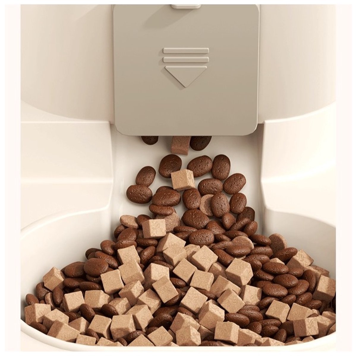 Hauskraft Automatic Food and Drink Bowl 2-in-1 - Cream - 25x23x20cm - For Dogs &amp; Cats 