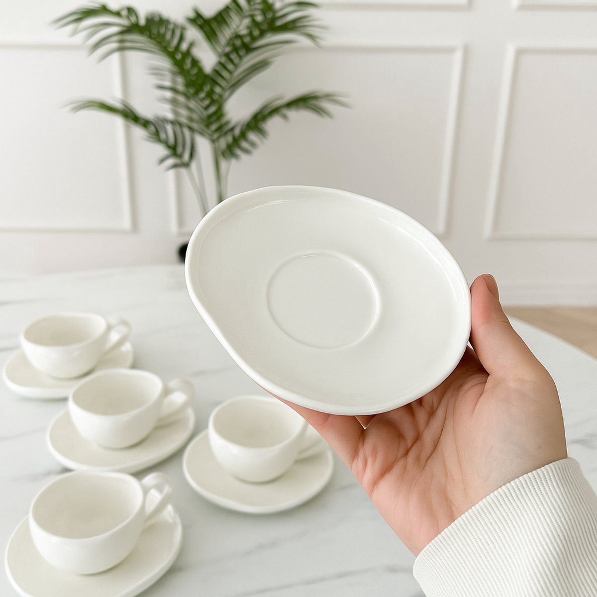 Almina Wave Biscuit - Koffieset - 12-delig - Wit - 220ml - Porselein - Koffiekopjes