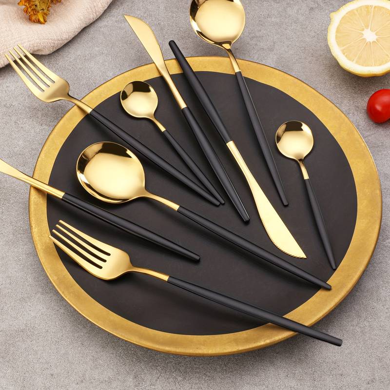 Cheffinger Bestekset - 24-delig - Goud/Zwart - Voor 6 Personen