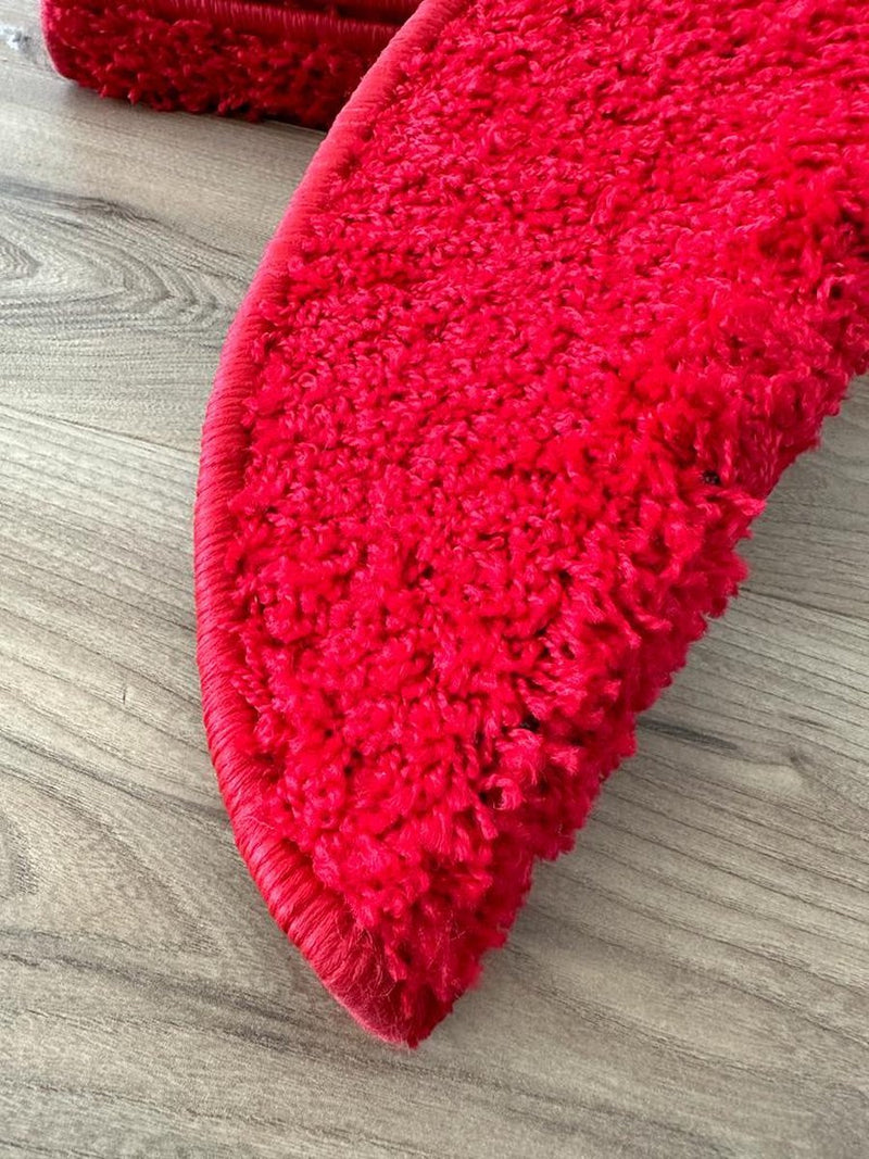 Half Moons for Stairs - Red High Pile - 15 Pieces - 56x17cm - Stair mats - Stair mat set