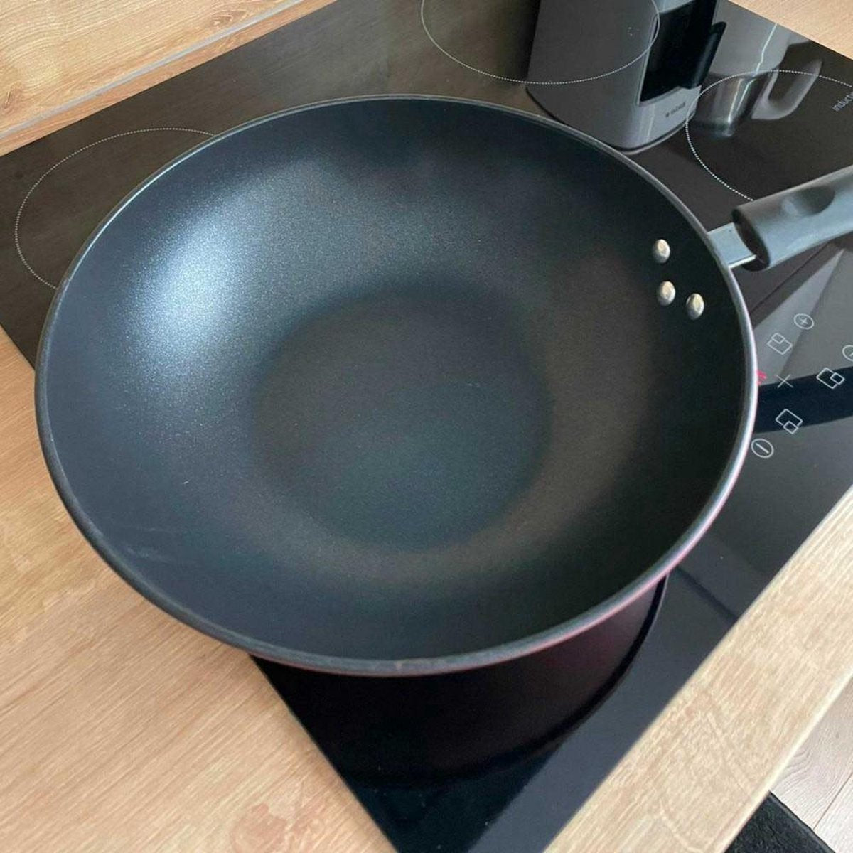 Kadirelli Wok pan - 30cm - Red