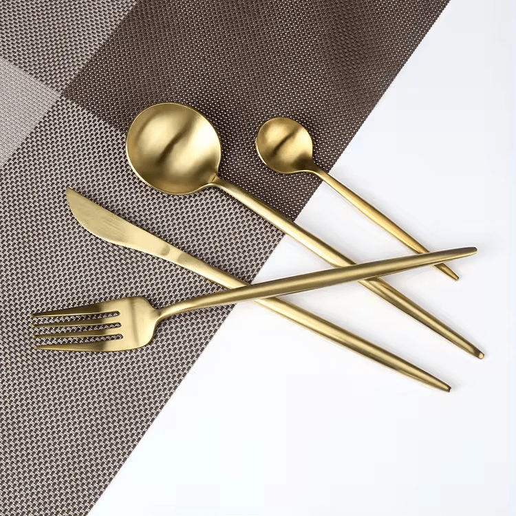 Cheffinger Bestekset - 24 - delig - Voor 6 Personen - TEKZEN